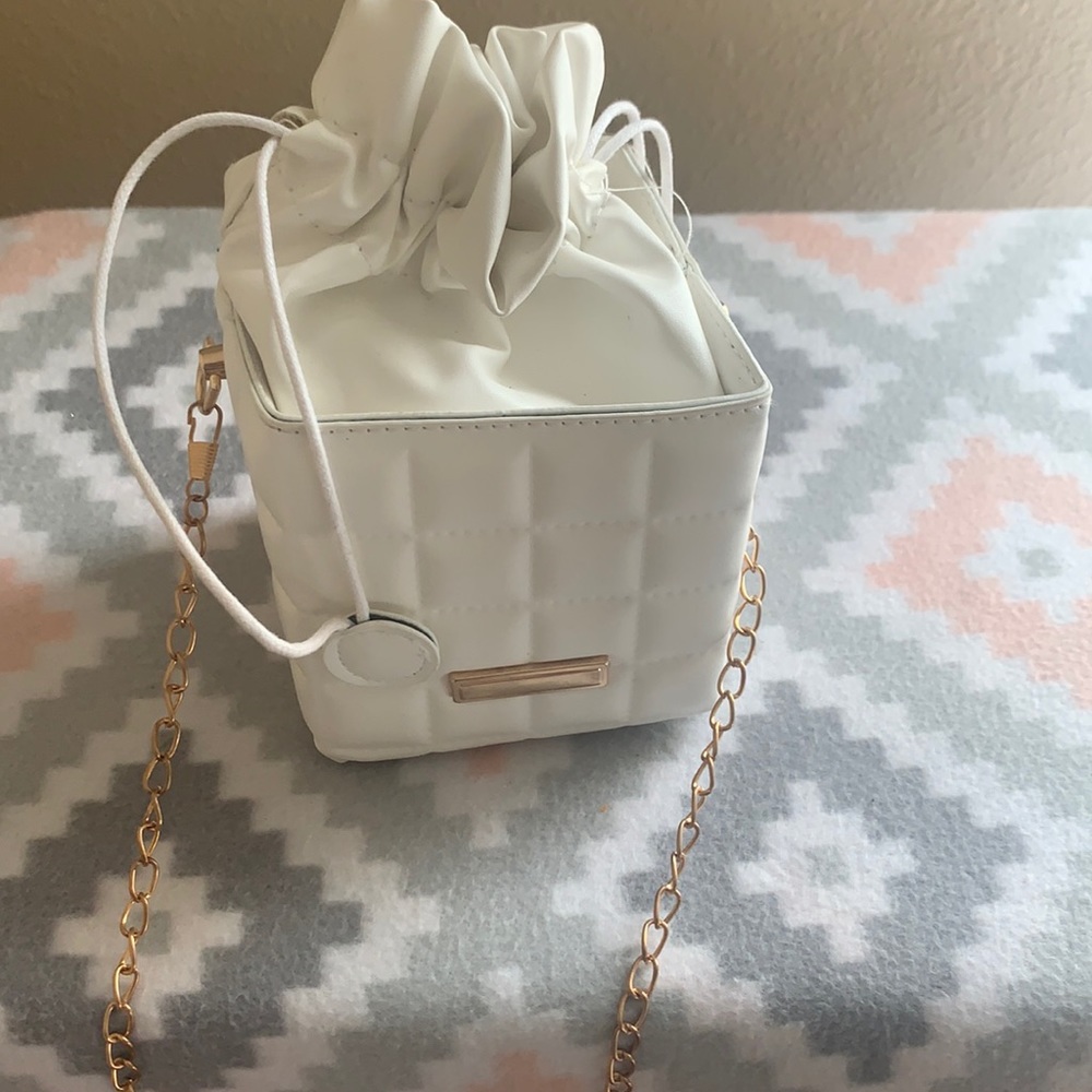 White bag